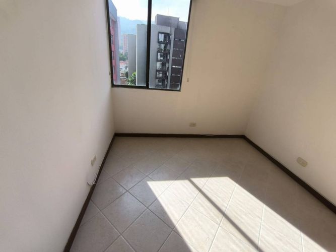 Apartamento de 3 alcobas en arriendo en Restrepo Naranjo, Sabaneta, 78 m² · foto 11 de 20