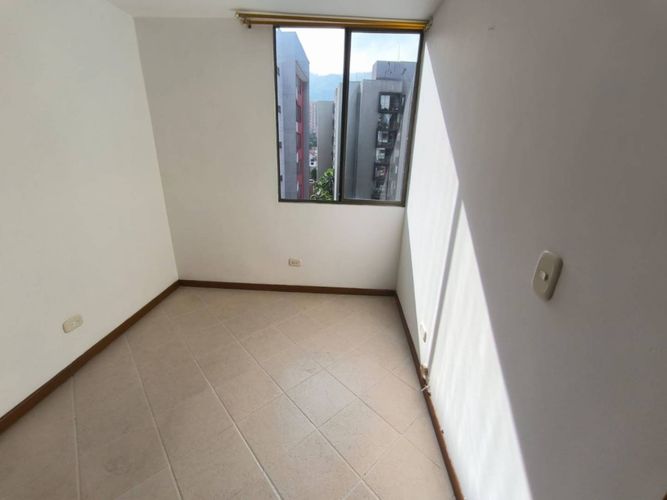 Apartamento de 3 alcobas en arriendo en Restrepo Naranjo, Sabaneta, 78 m² · foto 14 de 20
