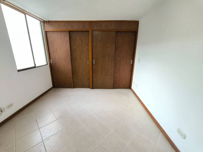 Apartamento de 3 alcobas en arriendo en Restrepo Naranjo, Sabaneta, 78 m² · foto 17 de 20