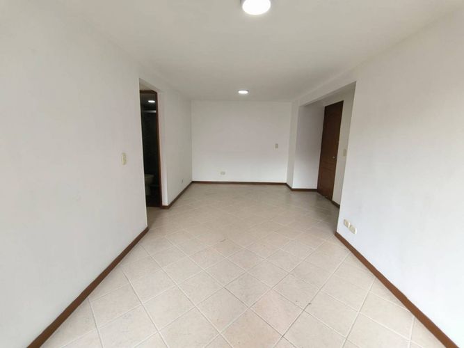 Apartamento de 3 alcobas en arriendo en Restrepo Naranjo, Sabaneta, 78 m² · foto 19 de 20