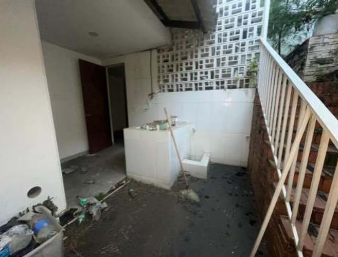 Casa de 4 alcobas en venta en Santa Teresita, Cali, 301 m² · foto 7 de 16