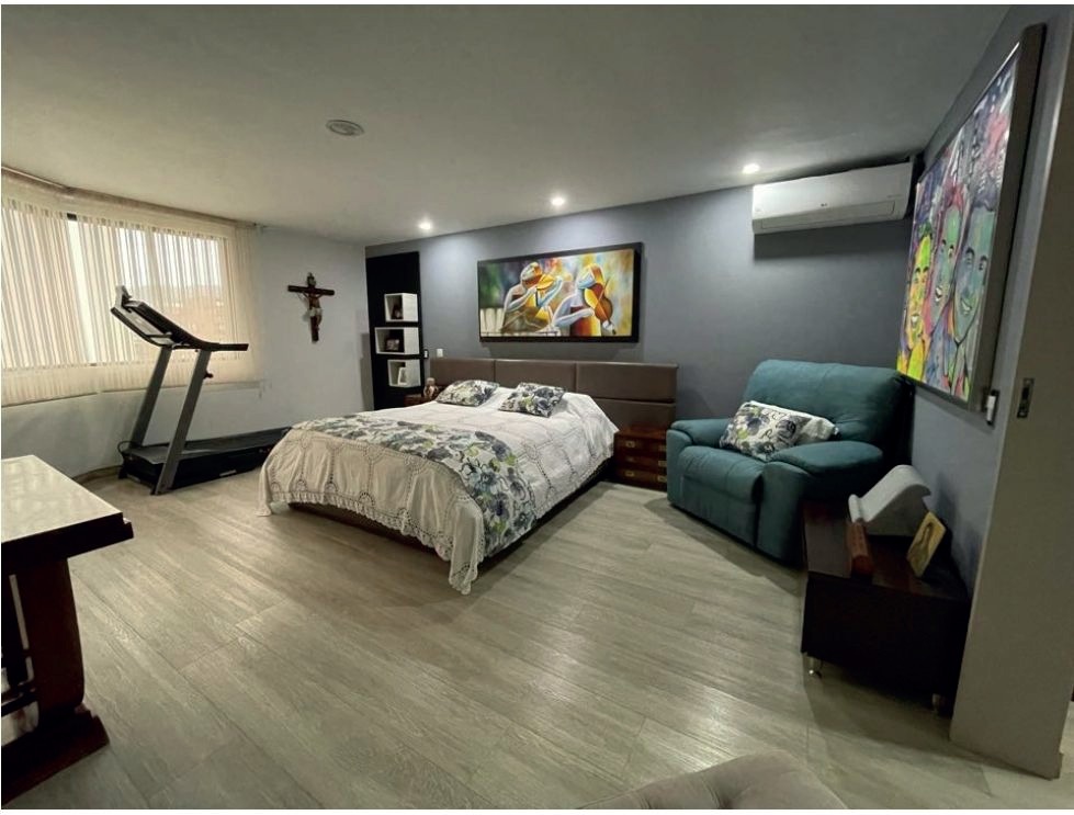 Apartamento en venta en Pinares, Pereira · foto 2 de 8