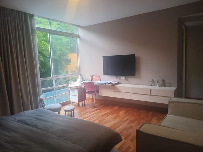 Apartamento de 3 alcobas en arriendo en El Poblado, Medellín, 283 m² · foto 2 de 18