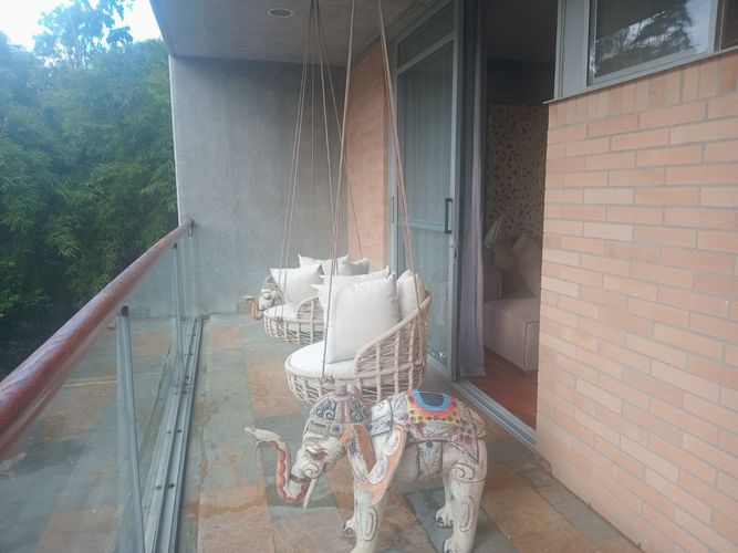 Apartamento de 3 alcobas en arriendo en El Poblado, Medellín, 283 m² · foto 18 de 18