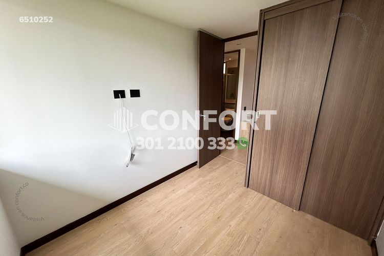 Apartamento de 3 alcobas en arriendo en Camino Verde, Envigado, 75 m² · foto 14 de 24