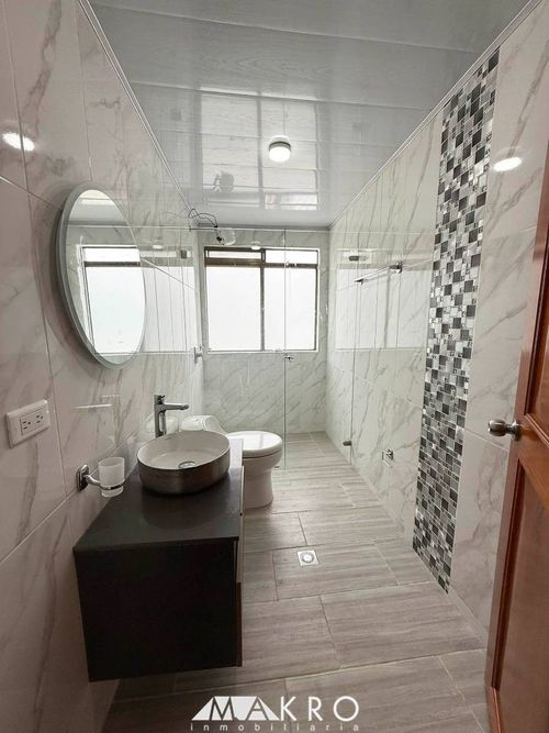Casa de 3 alcobas en venta en Modelo Norte, Bogotá, 223 m² · foto 11 de 20