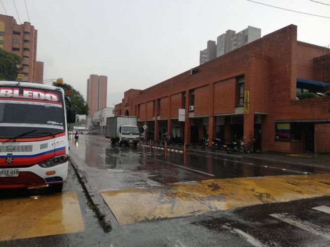 Local en arriendo en Los Colores, Medellín, 40 m² · foto 8 de 10