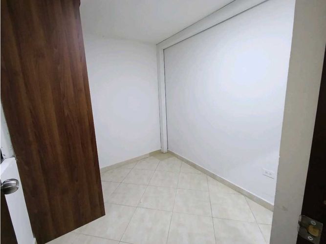 Apartamento de 2 alcobas en arriendo en Cataluña, Medellín, 58 m² · foto 8 de 13