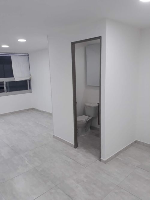 Local en venta en El Porvenir, Rionegro, 32 m² · foto 5 de 7