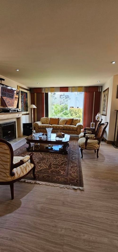Casa de 4 alcobas en venta en Bosque Medina, Bogotá, 378 m² · foto 5 de 24