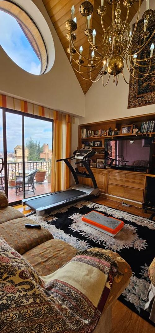 Casa de 4 alcobas en venta en Bosque Medina, Bogotá, 378 m² · foto 20 de 24
