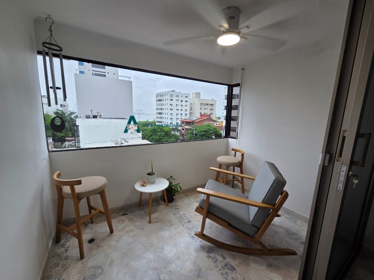 Apartamento en venta en Castillogrande, Cartagena · foto 3 de 24