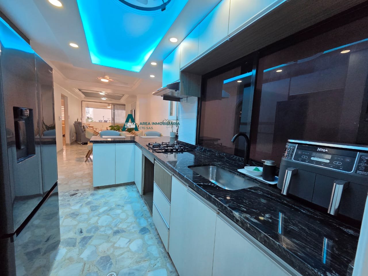 Apartamento en venta en Castillogrande, Cartagena · foto 10 de 24