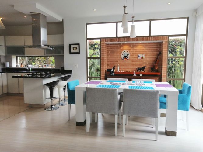 Casa de 4 alcobas en venta en Bojaca, Chía, 241 m² · foto 6 de 14
