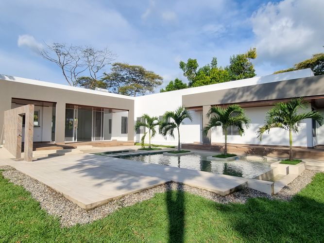 Casa de 5 alcobas en venta en Apiay, Villavicencio, 247 m² · foto 5 de 24