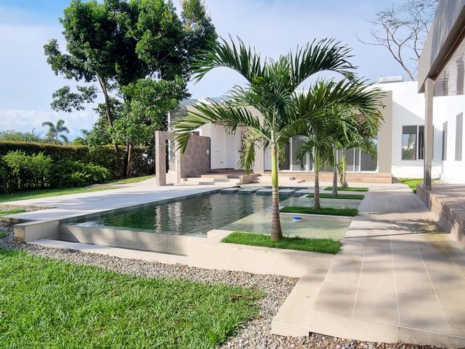 Casa de 5 alcobas en venta en Apiay, Villavicencio, 247 m² · foto 6 de 24