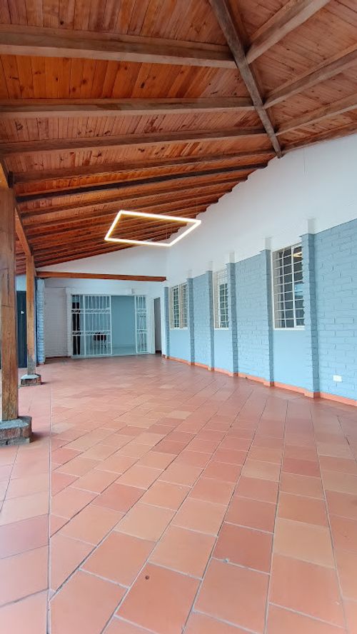 Casa de 7 alcobas en arriendo en Seminario, Cali, 440 m² · foto 6 de 24