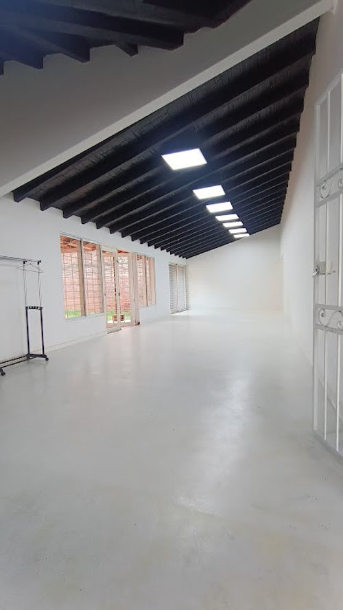 Casa de 7 alcobas en arriendo en Seminario, Cali, 440 m² · foto 7 de 24