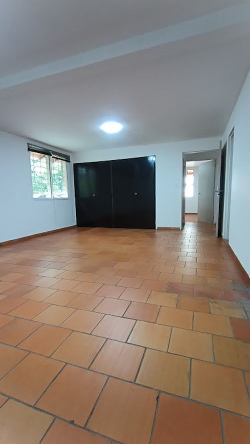 Casa de 7 alcobas en arriendo en Seminario, Cali, 440 m² · foto 17 de 24