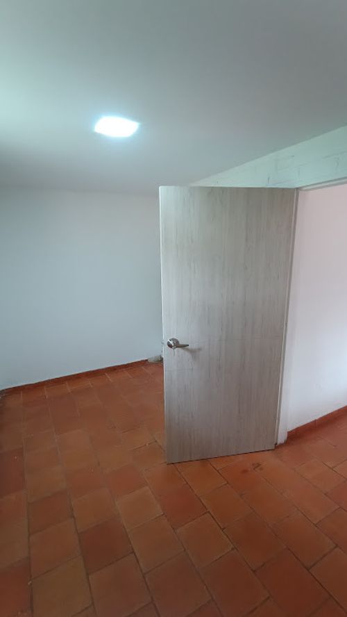 Casa de 7 alcobas en arriendo en Seminario, Cali, 440 m² · foto 24 de 24