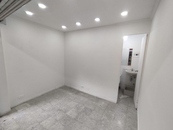 Local en arriendo en La Candelaria, Medellín, 12 m² · foto 5 de 10
