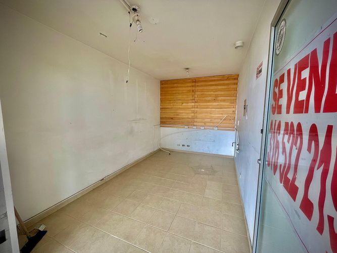 Local en venta en Campohermoso, Manizales, 11 m² · foto 3 de 4