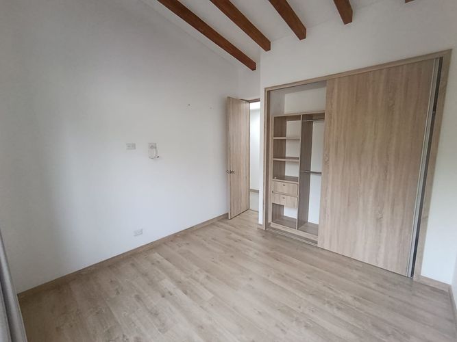 Casa de 3 alcobas en venta en Gualanday, Rionegro, 250 m² · foto 6 de 10