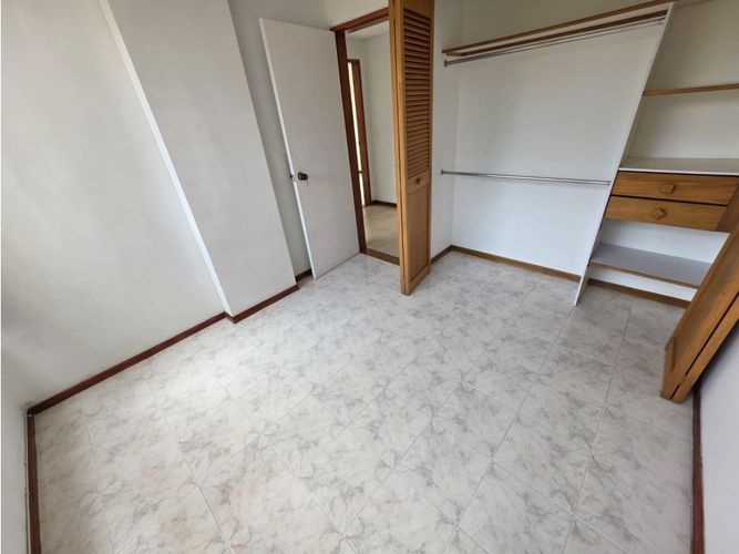 Apartamento de 3 alcobas en arriendo en Oviedo, Medellín, 90 m² · foto 6 de 22