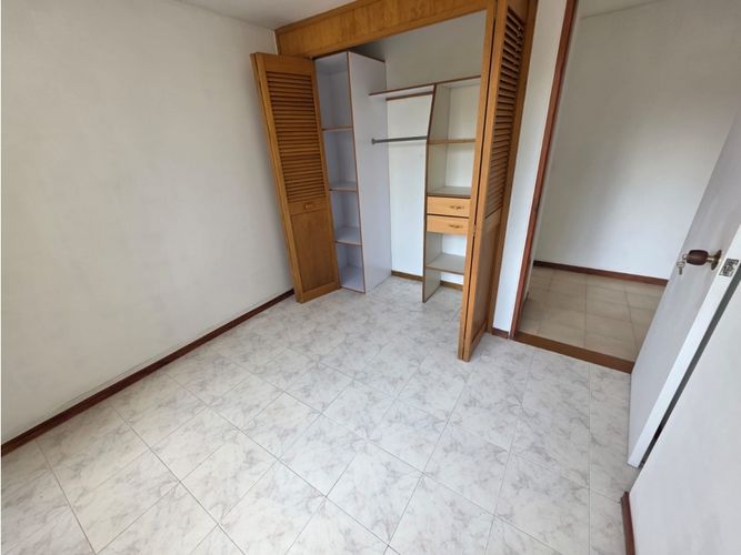 Apartamento de 3 alcobas en arriendo en Oviedo, Medellín, 90 m² · foto 7 de 22