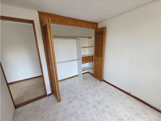 Apartamento de 3 alcobas en arriendo en Oviedo, Medellín, 90 m² · foto 9 de 22
