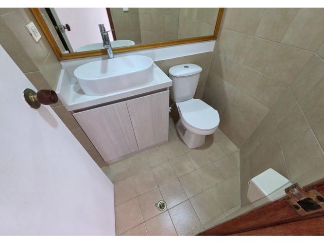 Apartamento de 3 alcobas en arriendo en Oviedo, Medellín, 90 m² · foto 16 de 22