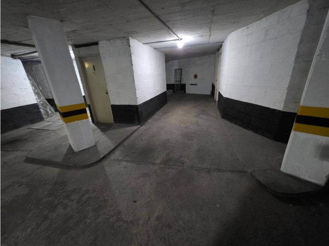 Apartamento de 3 alcobas en arriendo en Oviedo, Medellín, 90 m² · foto 19 de 22