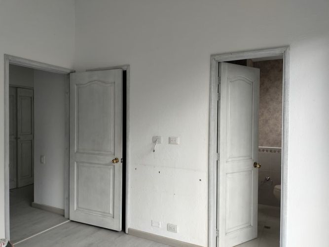 Casa de 4 alcobas en venta en El Poblado, Medellín, 231 m² · foto 13 de 20