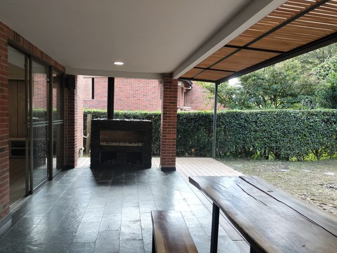 Casa de 4 alcobas en venta en El Poblado, Medellín, 231 m² · foto 20 de 20