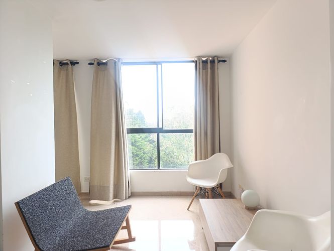 Apartamento de 2 alcobas en venta en El Poblado, Medellín, 129 m² · foto 3 de 20
