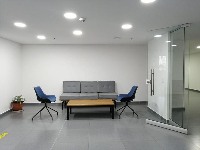 Oficina en venta en Naranjal, Medellín, 55 m² · foto 2 de 14