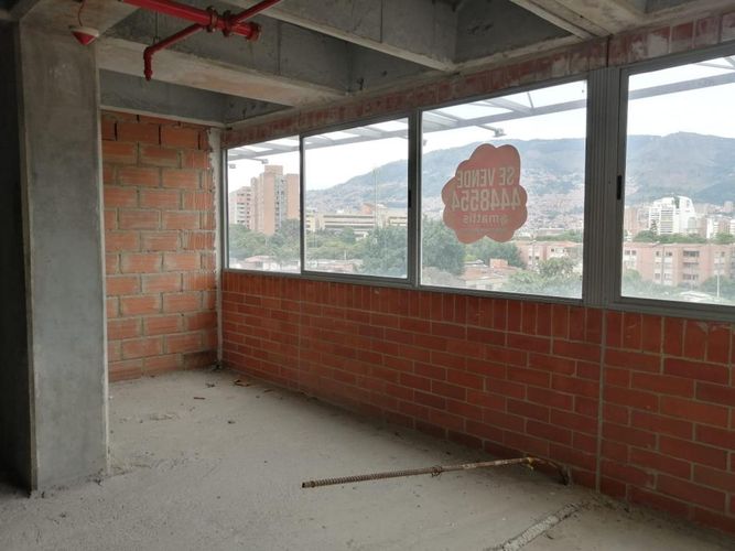 Oficina en venta en Naranjal, Medellín, 55 m² · foto 6 de 14