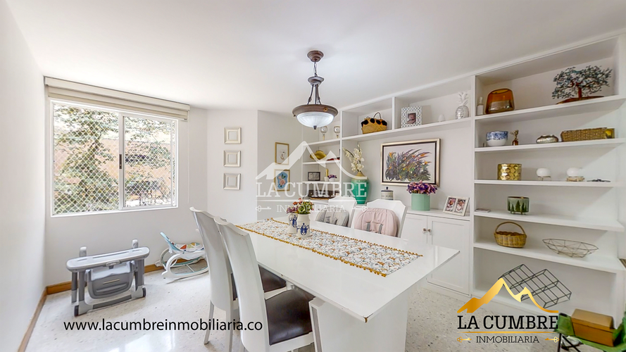 Apartamento de 3 alcobas en arriendo en Castropol, Medellín, 134 m² · foto 5 de 13