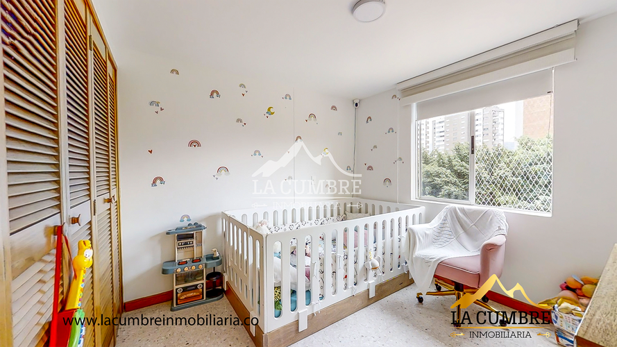 Apartamento de 3 alcobas en arriendo en Castropol, Medellín, 134 m² · foto 9 de 13