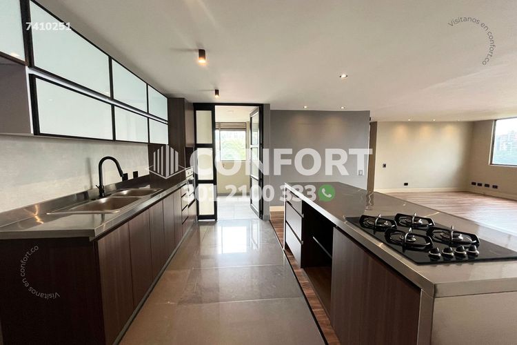 Apartamento de 2 alcobas en arriendo en El Diamante No. 2, Medellín, 133 m² · foto 3 de 19
