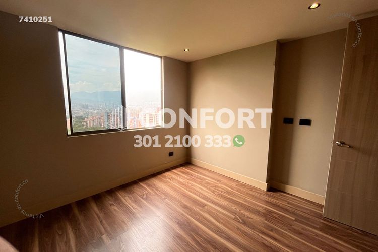 Apartamento de 2 alcobas en arriendo en El Diamante No. 2, Medellín, 133 m² · foto 13 de 19