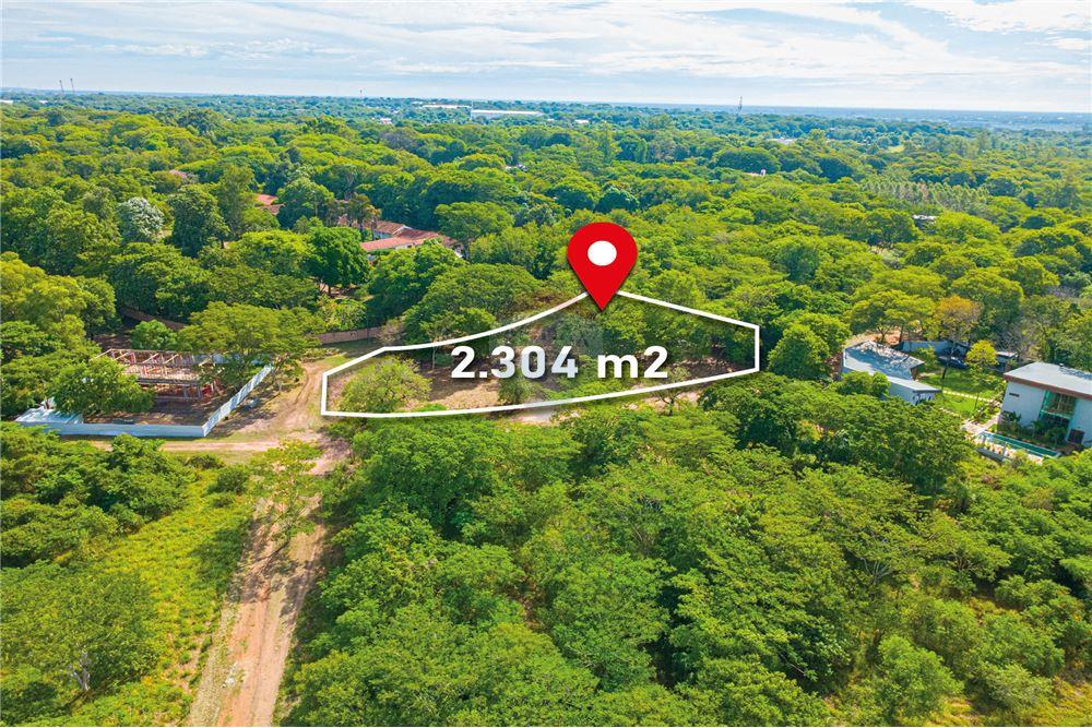 Amplio Terreno en esquina de 2.304m2 en Surubi´i — foto 3