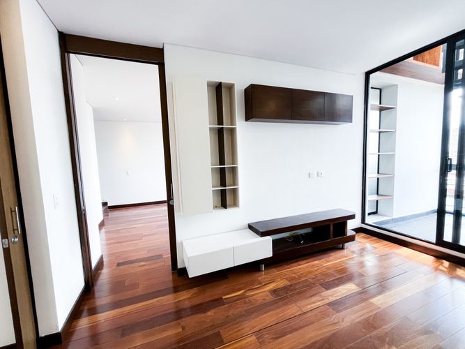 Apartamento en venta en Los Rosales, Bogotá · foto 8 de 24