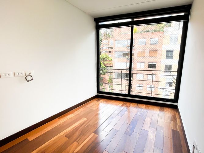 Apartamento en venta en Los Rosales, Bogotá · foto 15 de 24