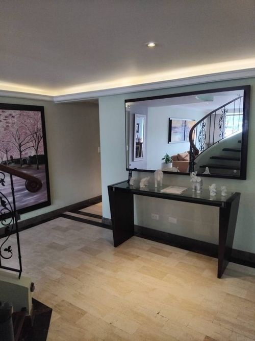 Apartamento de 4 alcobas en venta en Chicó Reservado, Bogotá, 169 m² · foto 4 de 24