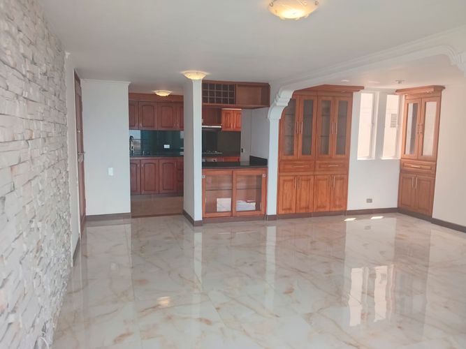 Apartamento de 3 alcobas en arriendo en El Poblado, Medellín, 148 m² · foto 12 de 17