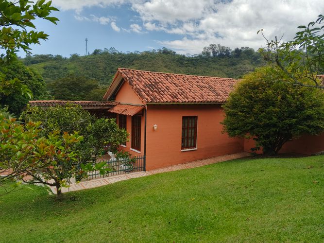 Casa de 3 alcobas en venta en Chorro De La Plata, Cali · foto 4 de 24