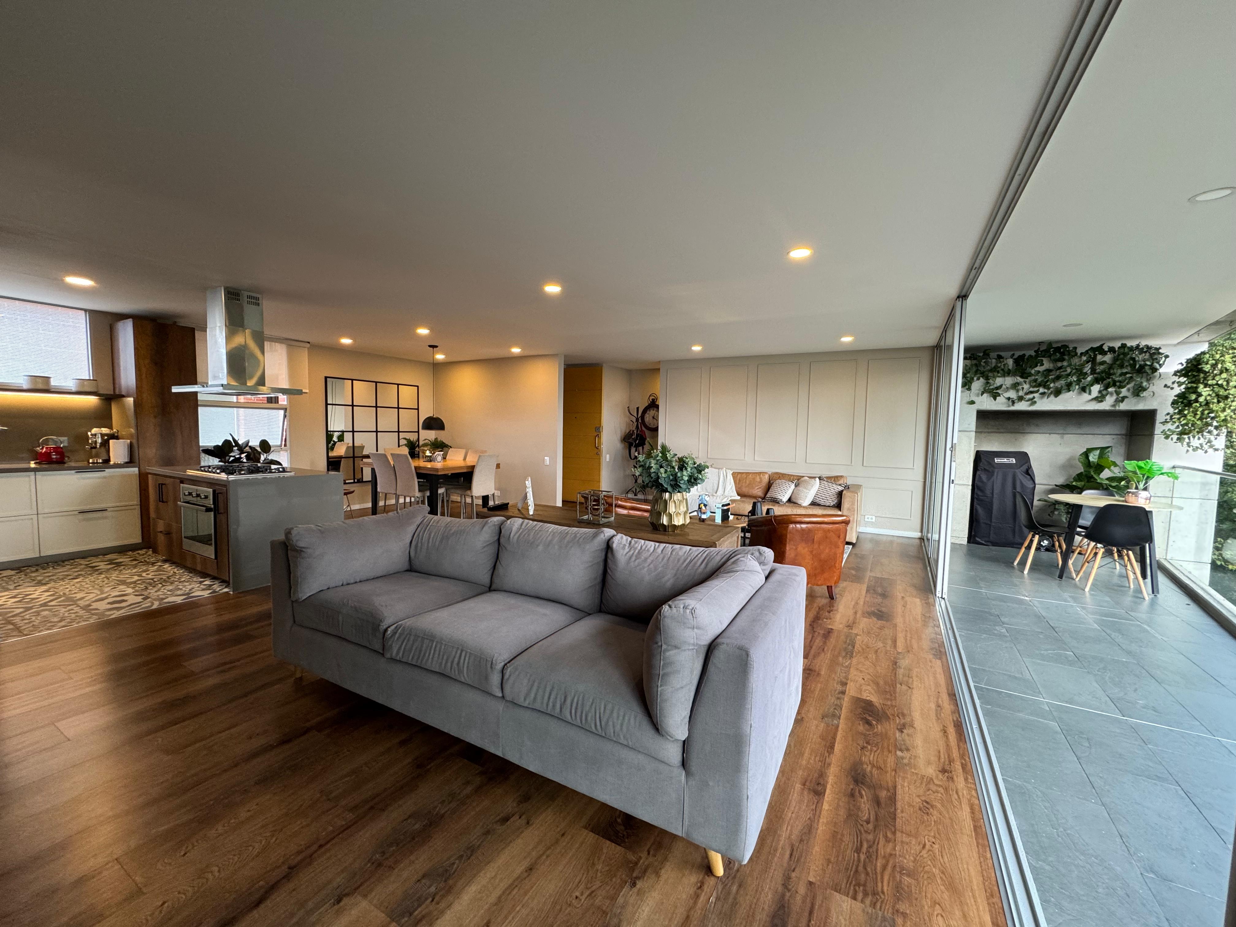 Apartamento en venta en El Poblado, Medellín 5