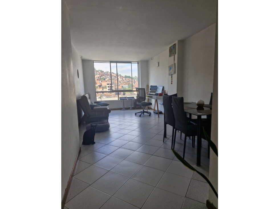 Apartamento en venta en Bombona No.1, Medellín · foto 8 de 14