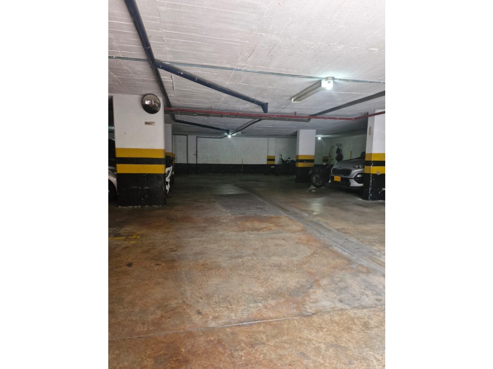Apartamento en venta en Bombona No.1, Medellín · foto 13 de 14